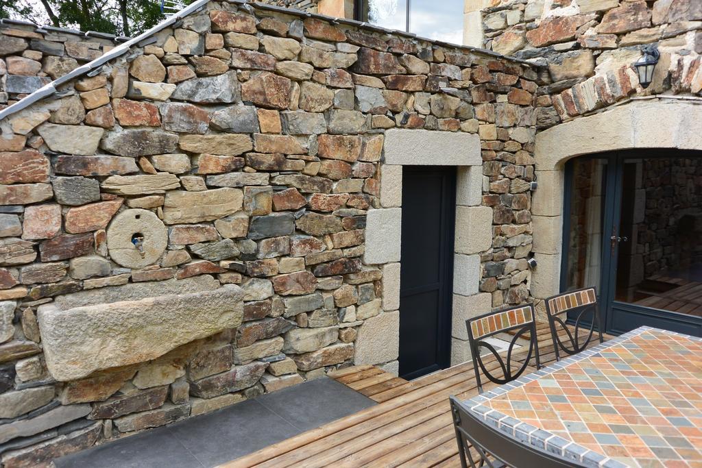 Aux Pays Des Sucs Villa Saint-Hostien Oda fotoğraf